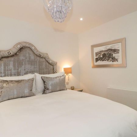 9 Chapel Street Villa คอนวี ภายนอก รูปภาพ